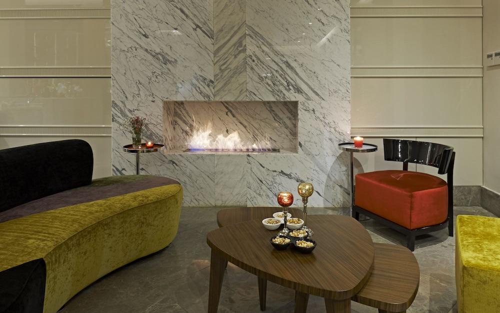 Four Points Flex By Sheraton Istanbul Taksim Square Εξωτερικό φωτογραφία