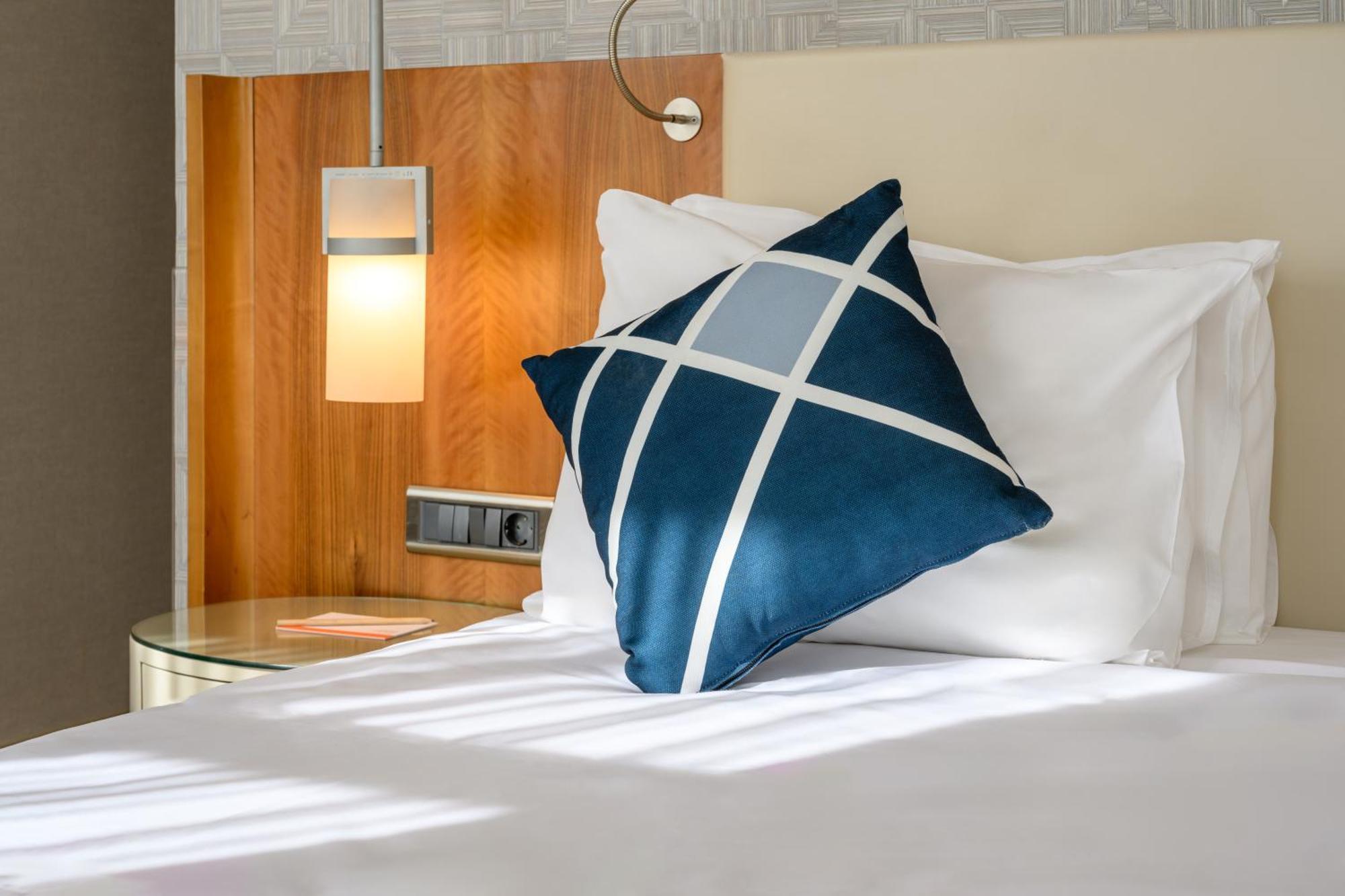 Four Points Flex By Sheraton Istanbul Taksim Square Εξωτερικό φωτογραφία