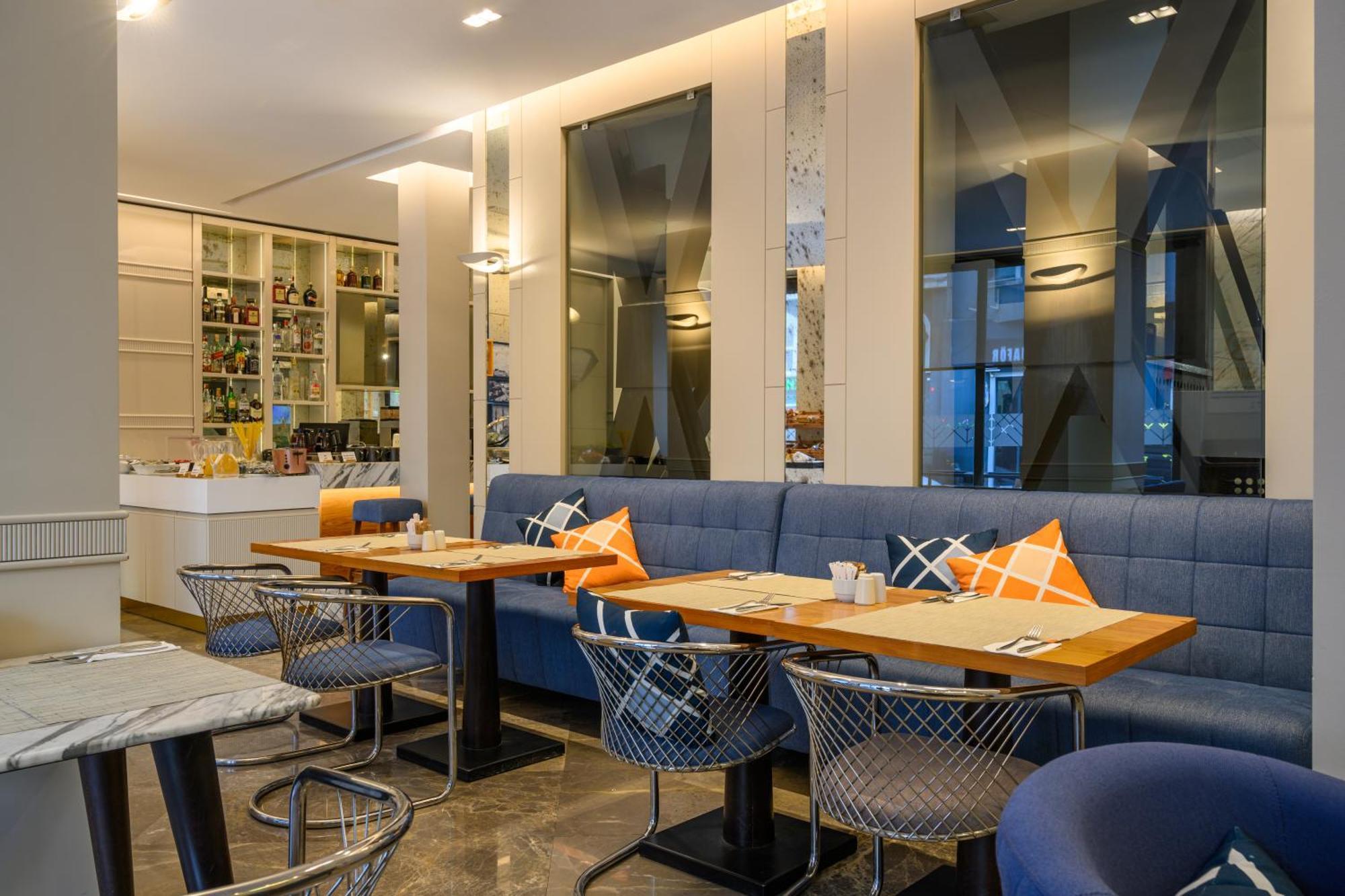 Four Points Flex By Sheraton Istanbul Taksim Square Εξωτερικό φωτογραφία