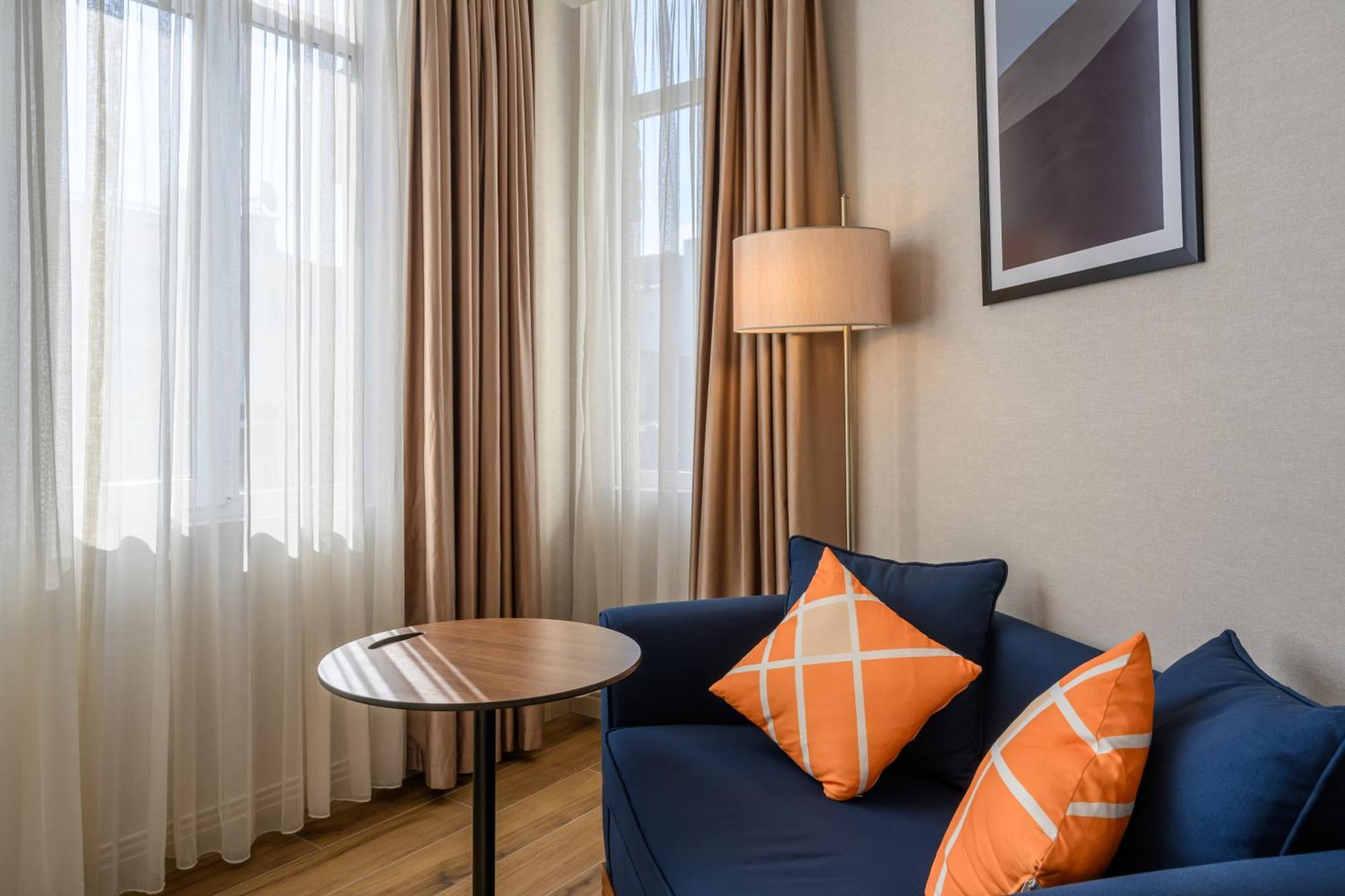 Four Points Flex By Sheraton Istanbul Taksim Square Εξωτερικό φωτογραφία