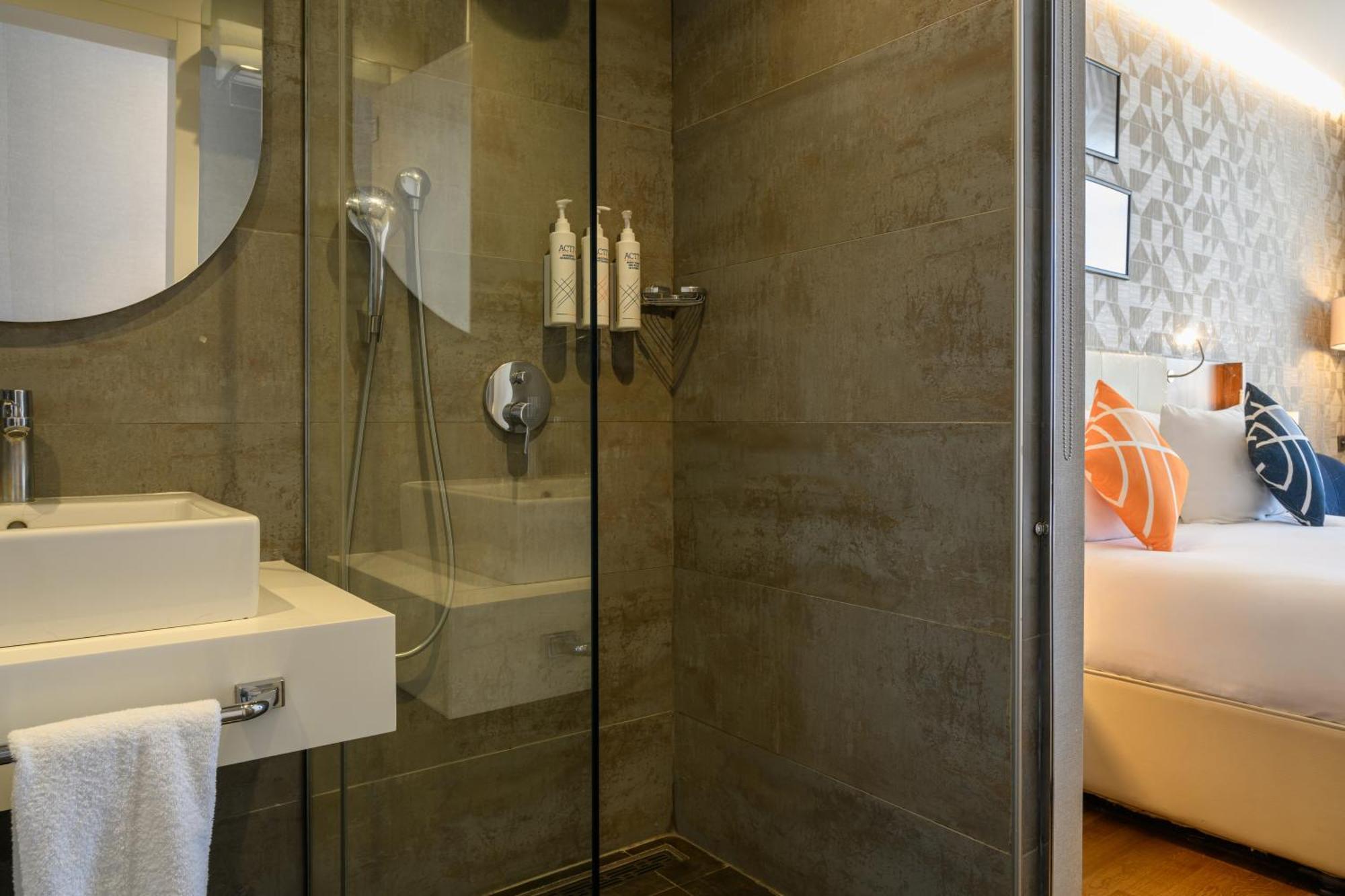 Four Points Flex By Sheraton Istanbul Taksim Square Εξωτερικό φωτογραφία
