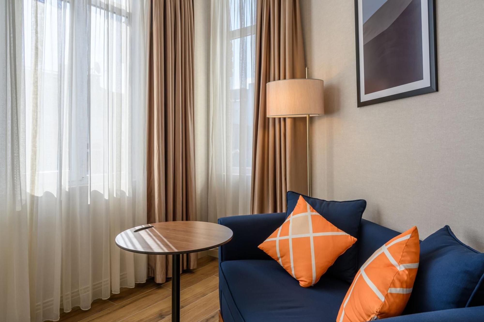 Four Points Flex By Sheraton Istanbul Taksim Square Εξωτερικό φωτογραφία